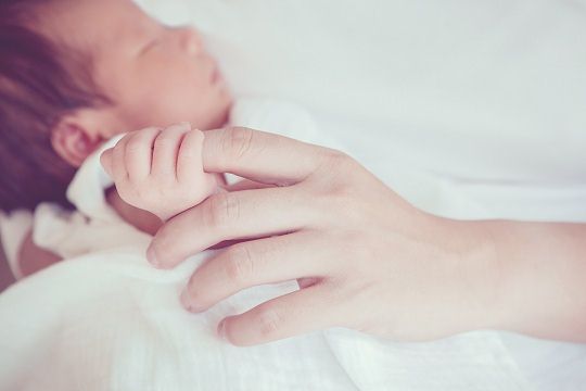 0～3歲忽略這件事，你會(huì)讓寶寶錯(cuò)過智力發(fā)育黃金期！